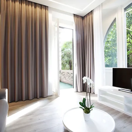 Konukevi Liberty Como