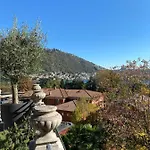 自由别墅旅馆 4*